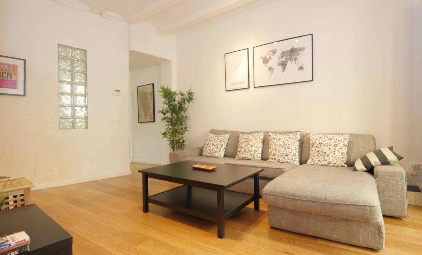 Urban Design Apartments & Studios Barcelona Exterior foto